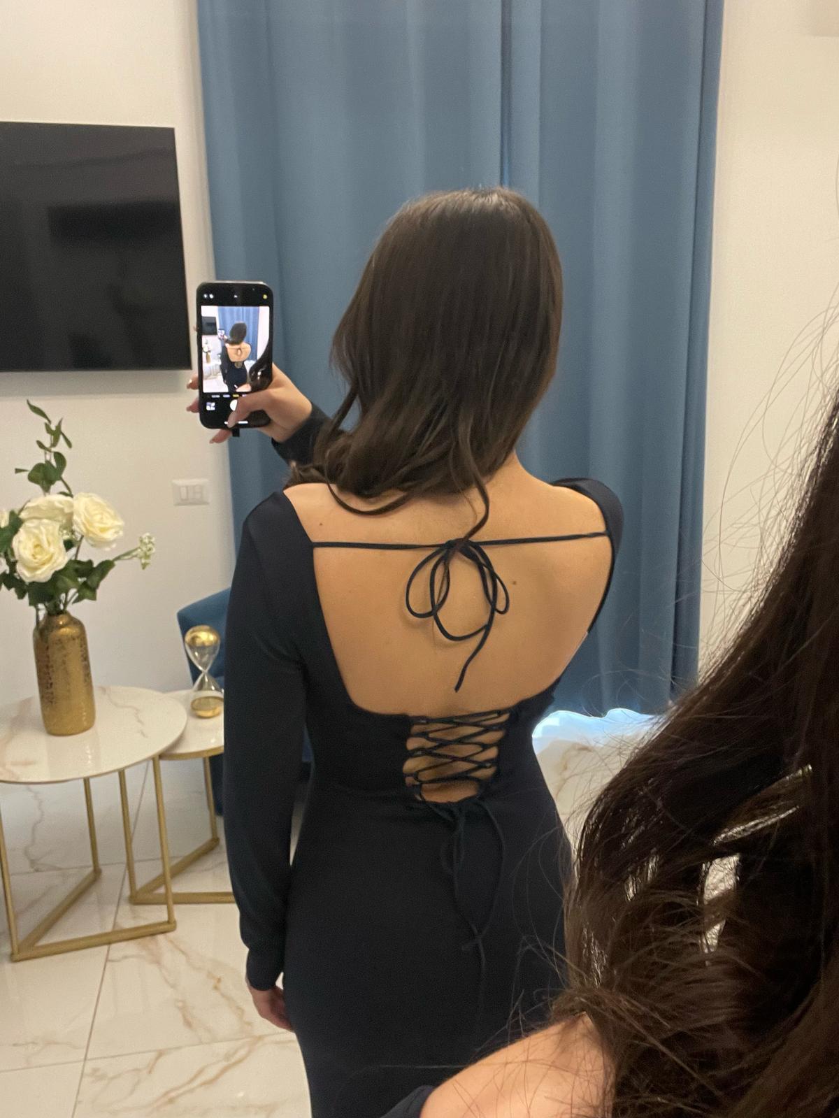 Abito Leyla